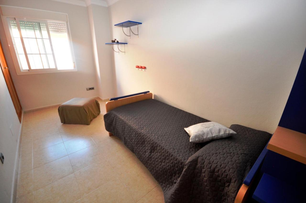 Apartamento céntrico solo familias y parejas Apartamento Conil De La Frontera Exterior foto